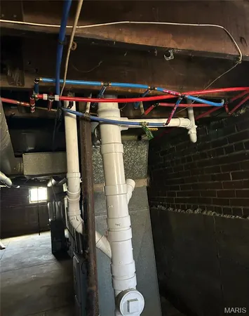 $1,300 | 919 South Boyle Avenue, Unit 923, St. Louis, MO 63110