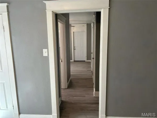 $1,300 | 919 South Boyle Avenue, Unit 923, St. Louis, MO 63110