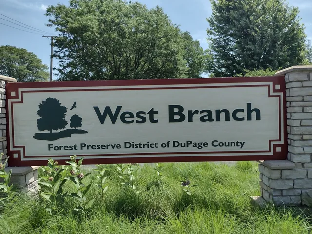 an outdoor view of house with outdoor space