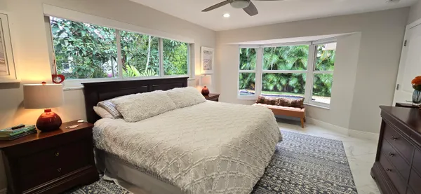 $9,000 | 1568 Point Way, North Palm Beach, FL 33408