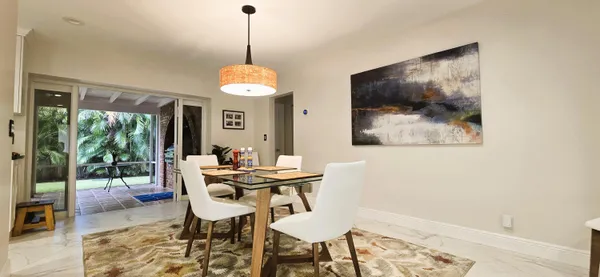 $9,000 | 1568 Point Way, North Palm Beach, FL 33408