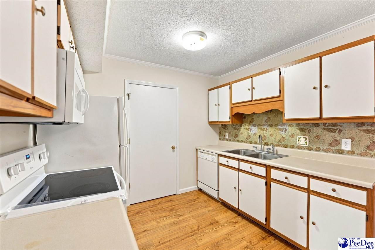 1107 Old Ebenezer Road, Unit B Florence, SC 29501 - Photo 11 of 30 Gallery Image 11