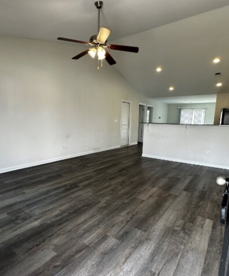 425 Conifer Street Sumter, SC 29154 - Photo 4 of 9 Gallery Image 4