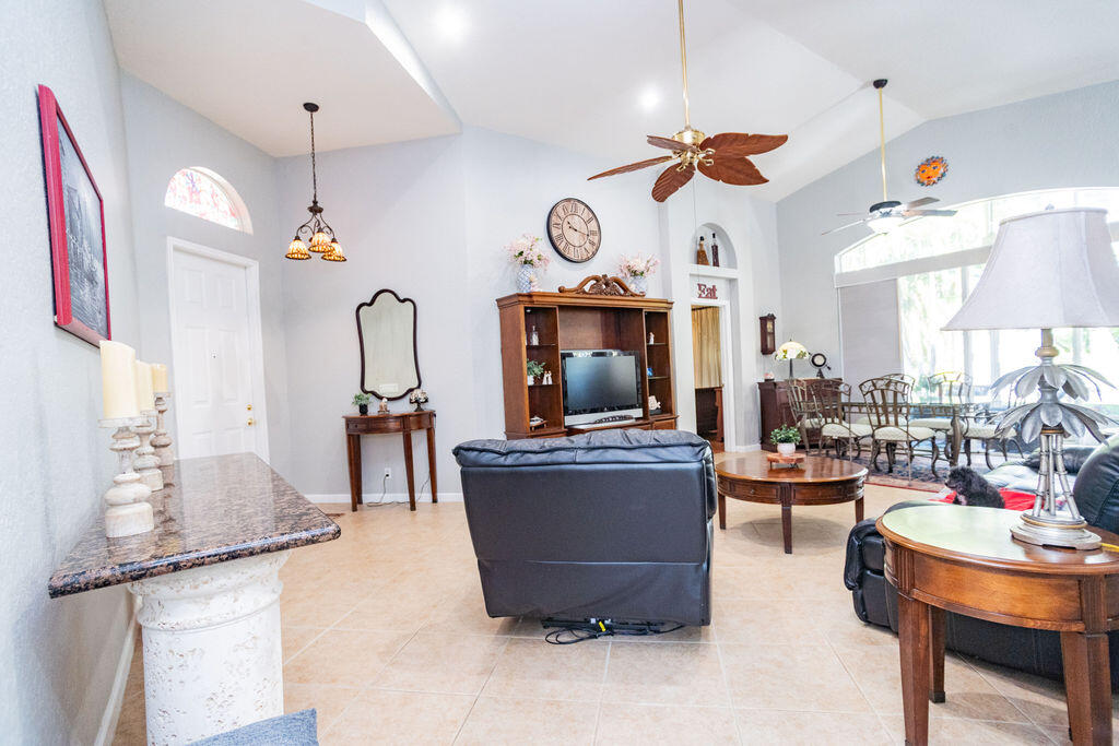 6020 Spring Lake Terrace Fort Pierce, FL 34951 - Photo 11 of 39 DSC06092