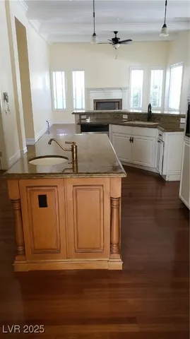 $7,600 | 3030 American River Lane, Las Vegas, NV 89135