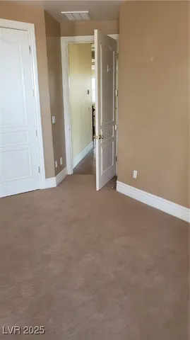 $7,600 | 3030 American River Lane, Las Vegas, NV 89135