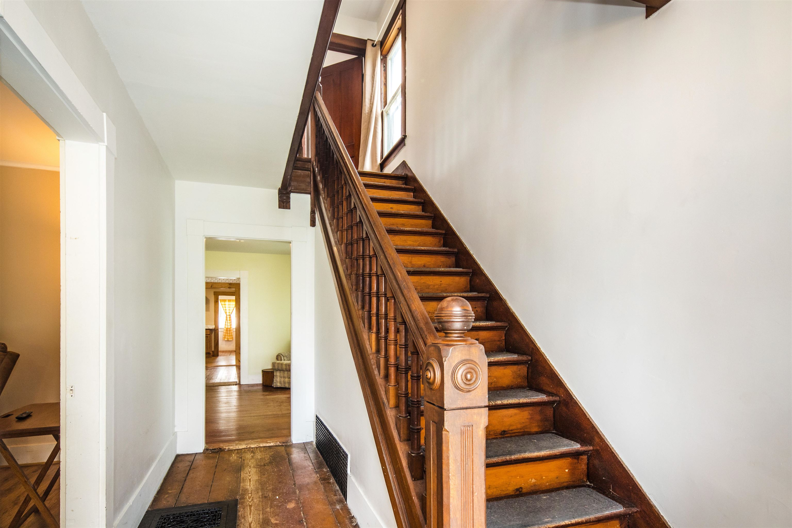 3497 Middle Road Clarendon, VT 05759 - Photo 21 of 54