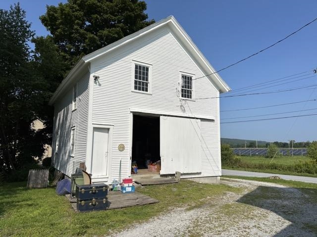 3497 Middle Road Clarendon, VT 05759 - Photo 41 of 54