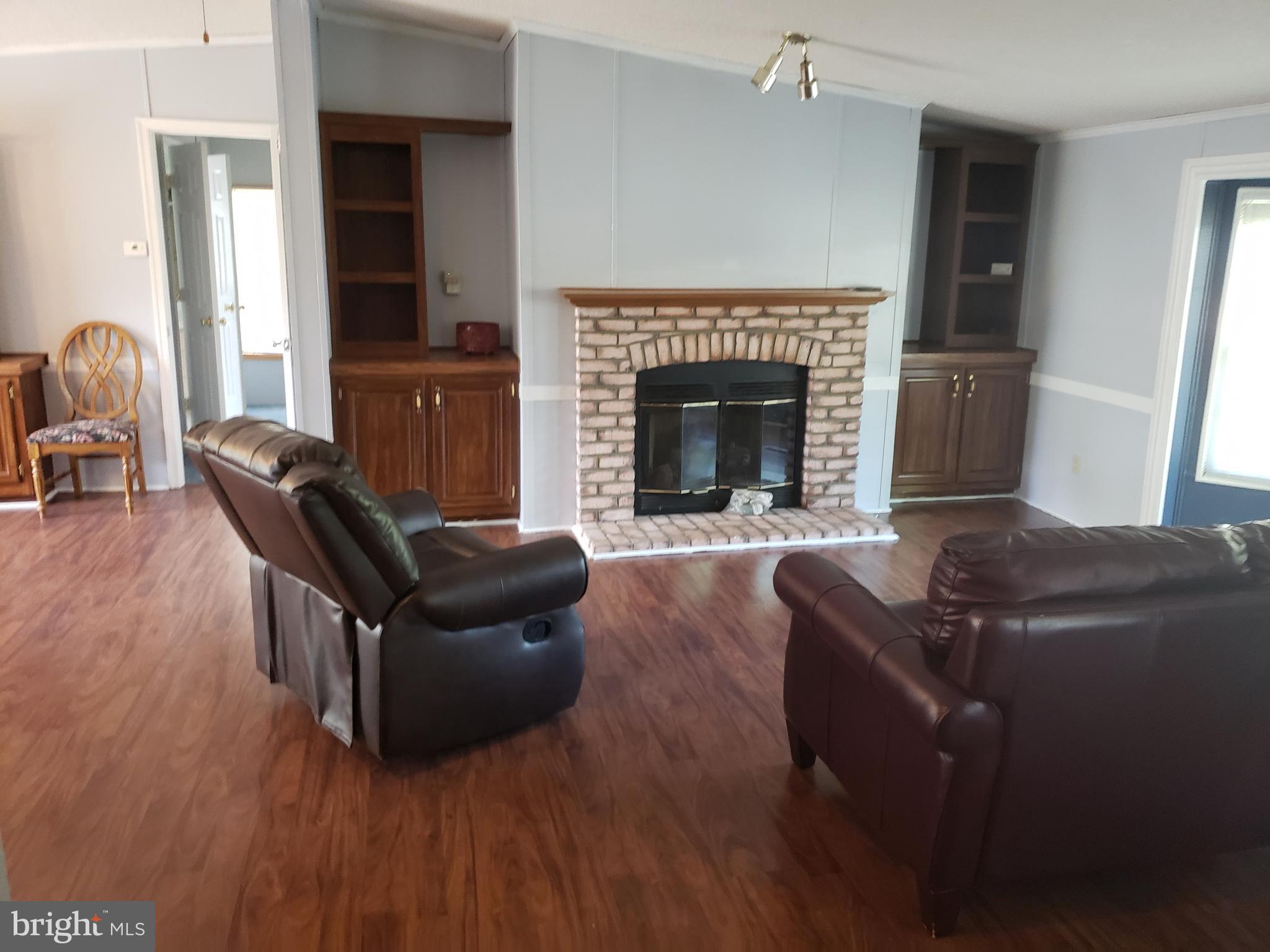 170 Days Bridge Road Mineral, VA 23117 - Photo 13 of 36 Gas Fireplace