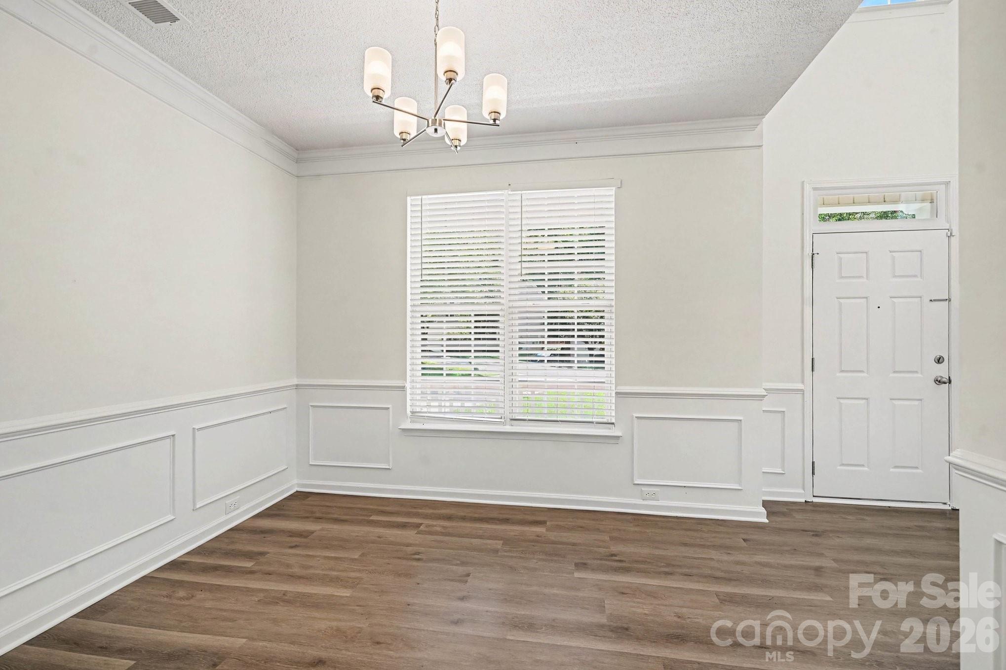 3404 Passour Ridge Lane Charlotte, NC 28269 - Photo 6 of 23 Gallery Image 6