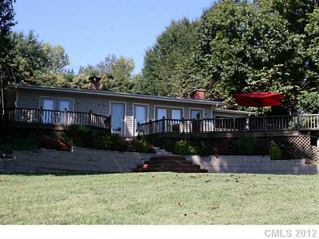7521 Buckland Road Charlotte, NC 28278 - Photo 1 of 16 Gallery Image 1