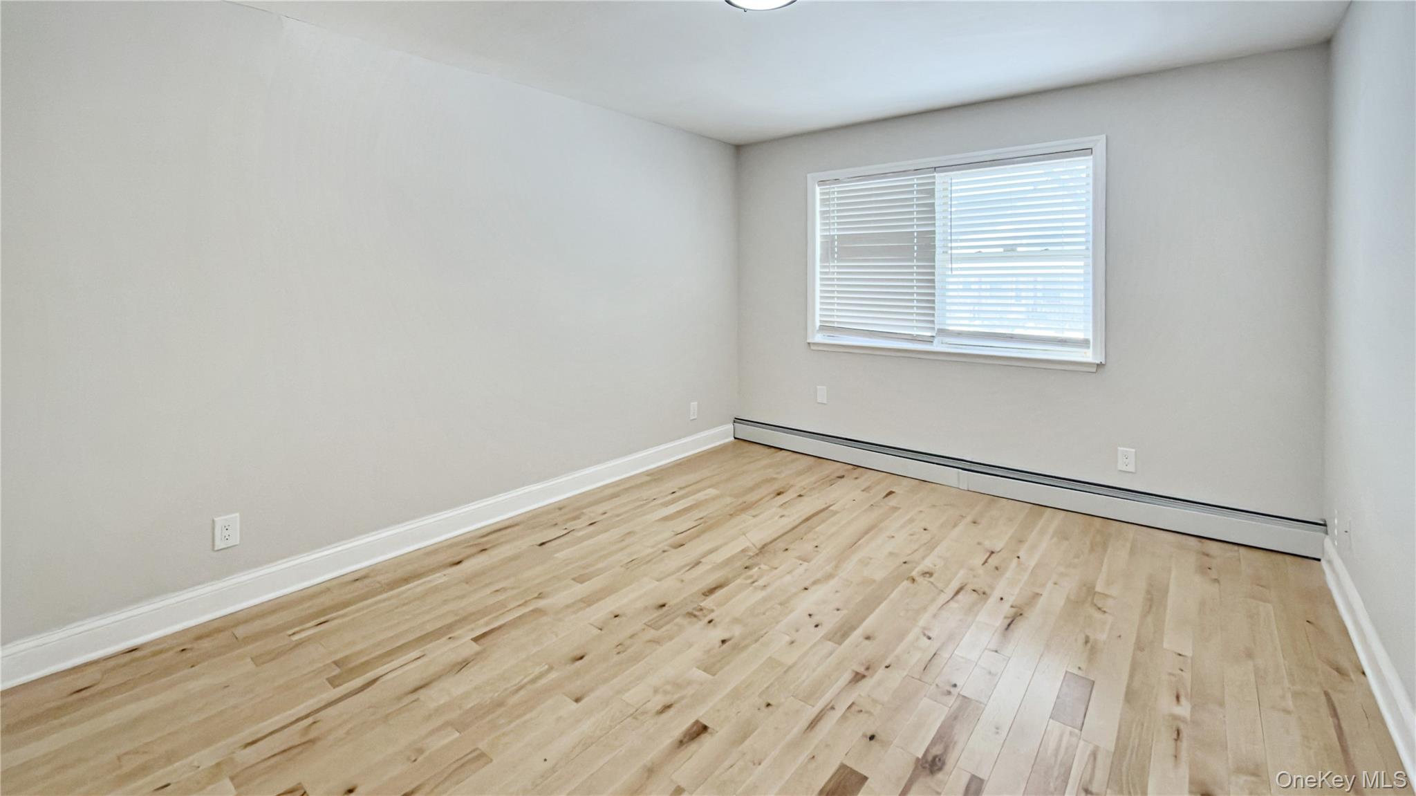 58 Rutland Road Freeport, NY 11520 - Photo 15 of 36