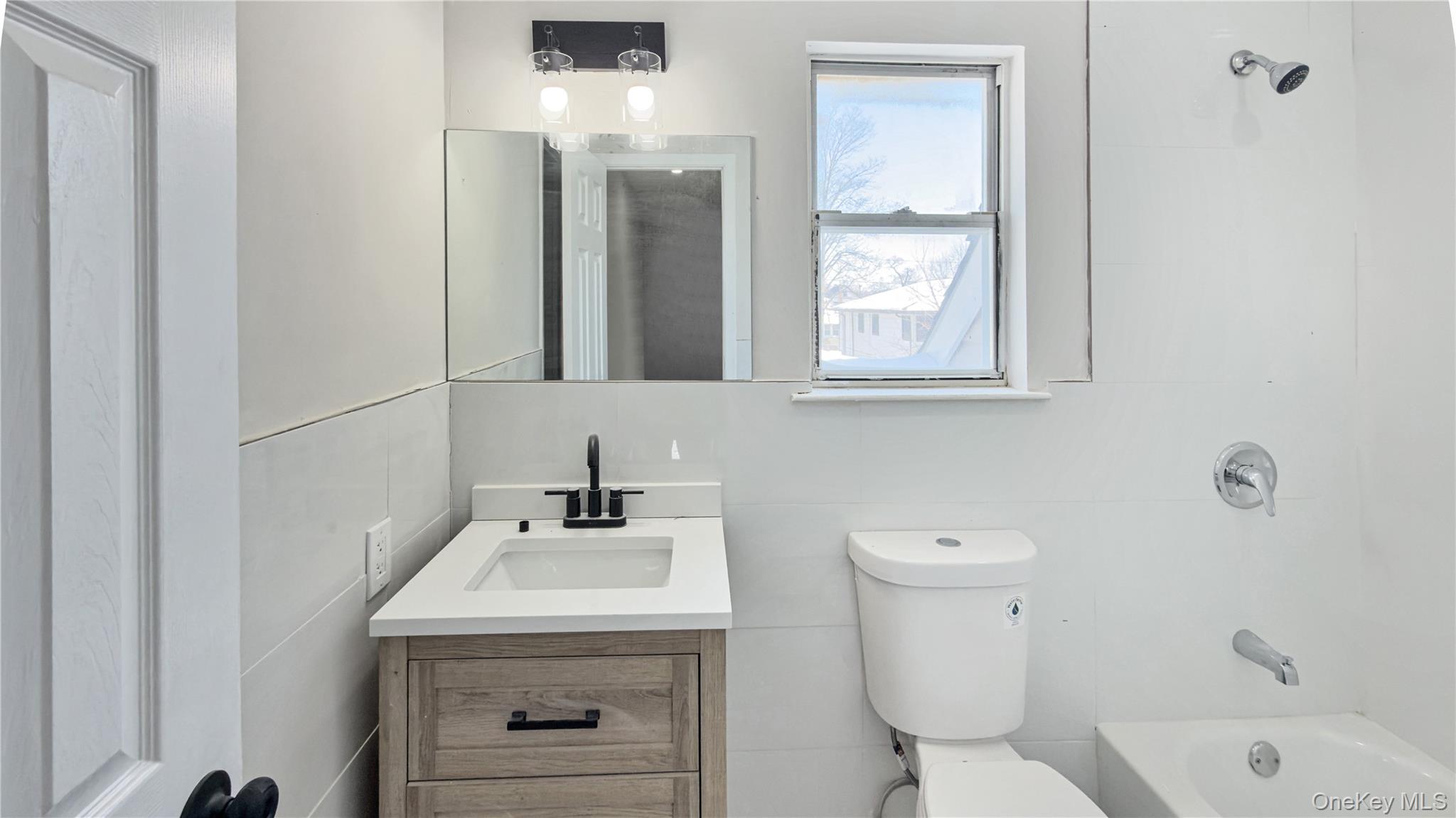 58 Rutland Road Freeport, NY 11520 - Photo 21 of 36