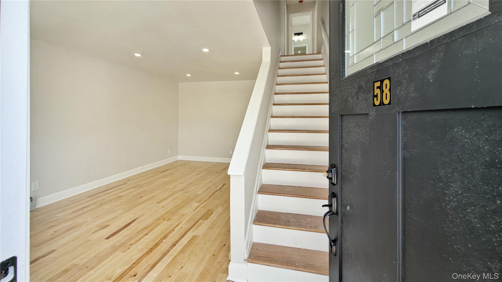 58 Rutland Road Freeport, NY 11520 - Photo 5 of 36