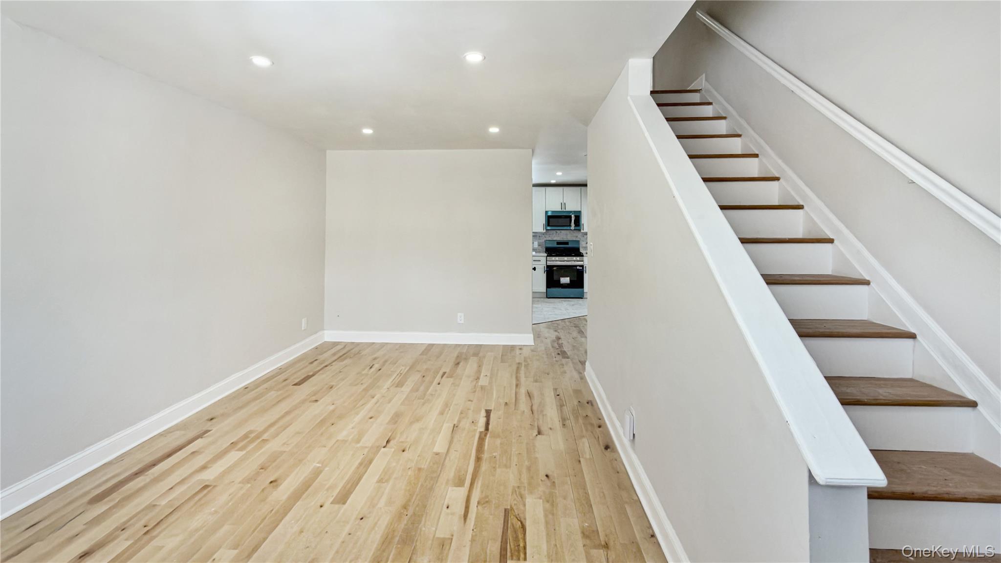 58 Rutland Road Freeport, NY 11520 - Photo 6 of 36