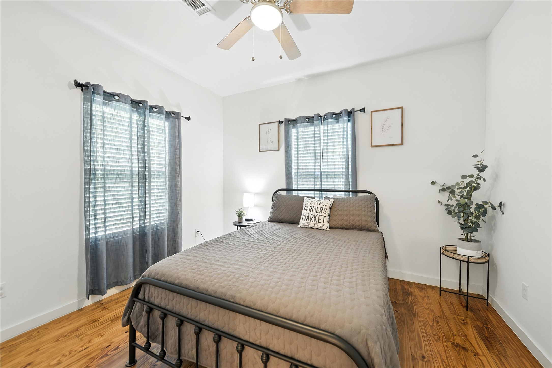 511 Pecan Street Brenham, TX 77833 - Photo 17 of 26 secondary