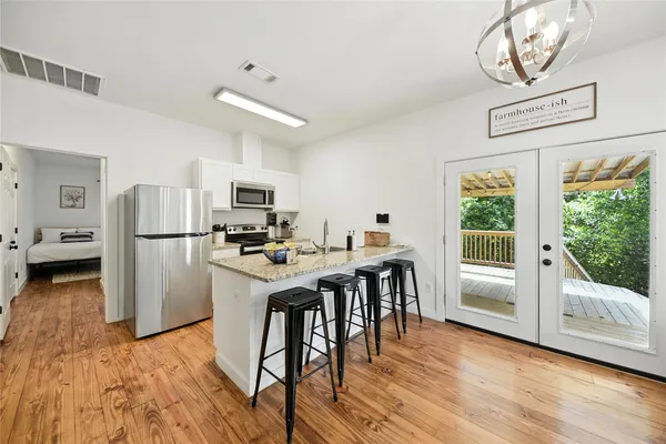 $315,000 | 511 Pecan Street, Brenham, TX 77833