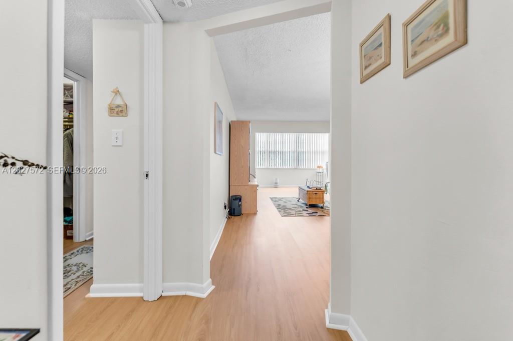 6600 Cypress Road, Unit 310 Plantation, FL 33317 - Photo 4 of 29