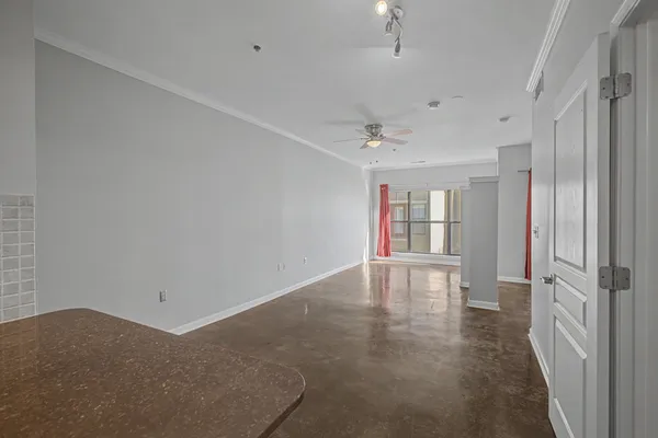 $1,800 | 1803 Broadway, Unit 612, Nashville, TN 37203