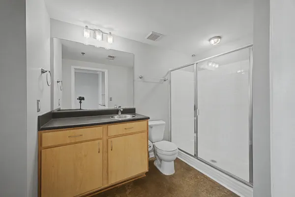 $1,800 | 1803 Broadway, Unit 612, Nashville, TN 37203