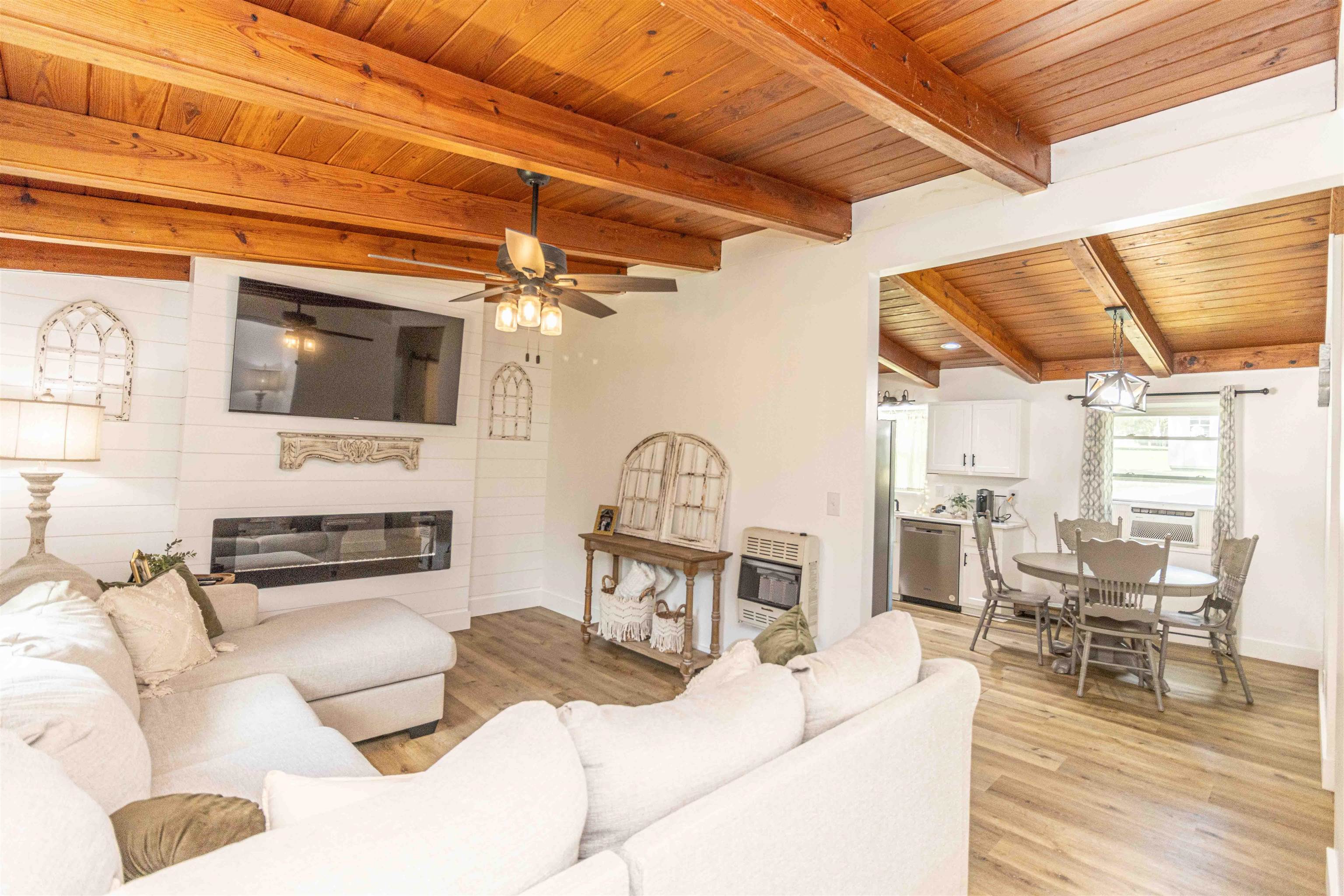 3285 Highway 57 Ramer, TN 38367 - Photo 3 of 22 a living room with furniture and a flat screen tv