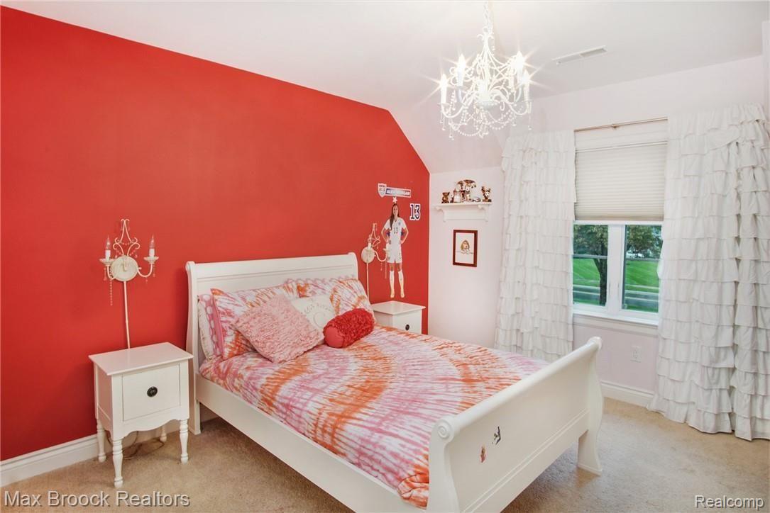 1187 North Cranbrook Road Bloomfield Hills, MI 48301 - Photo 35 of 51 DSC01149.jpg