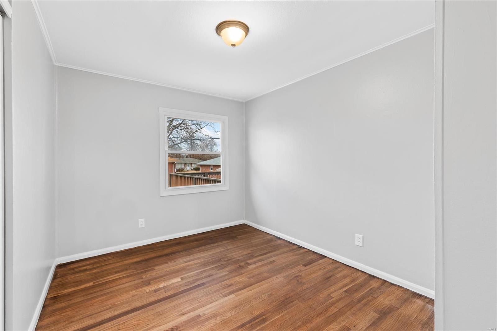 4651 Heege Road St. Louis, MO 63123 - Photo 10 of 17 Gallery Image 10