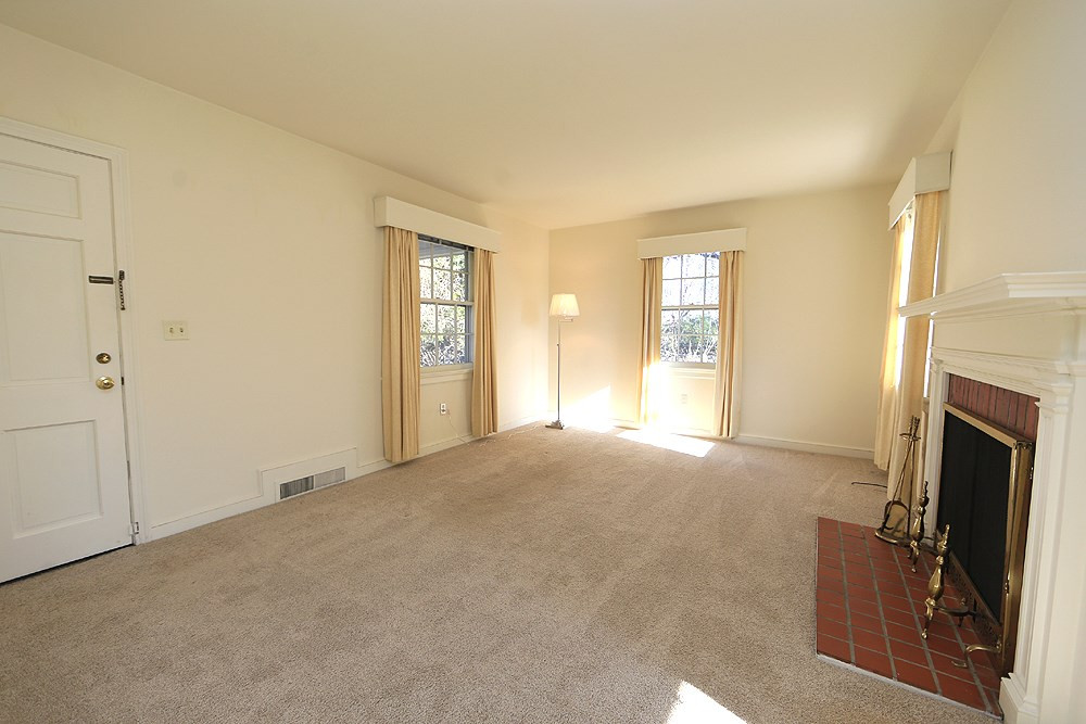 1002 Brooks Avenue Raleigh, NC 27607 - Photo 4 of 19 Photo 4