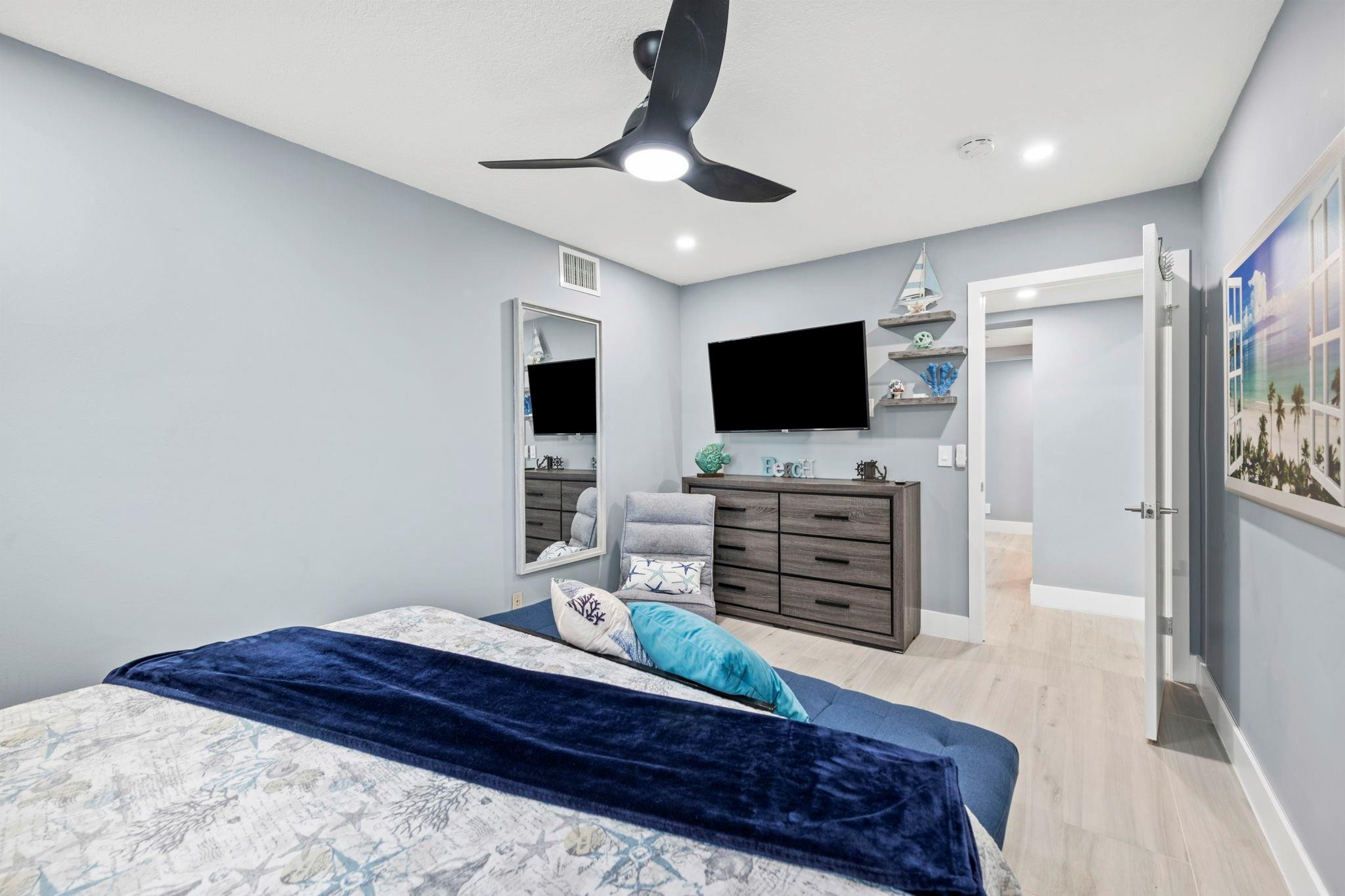 2203 North Surf Road Hollywood, FL 33019 - Photo 36 of 60 Photo 36