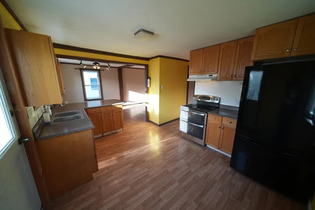 $99,900 | 4 Bowdoin Street, Houlton, ME 04730