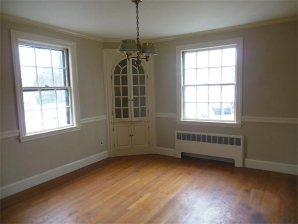 34 Baker Avenue Lexington, MA 02421 - Photo 3 of 5