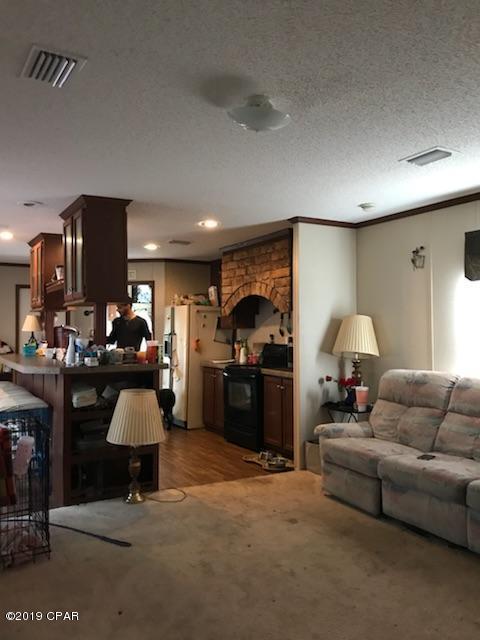 657 Rabbit Run Road, Unit A Youngstown, FL 32466 - Photo 2 of 8