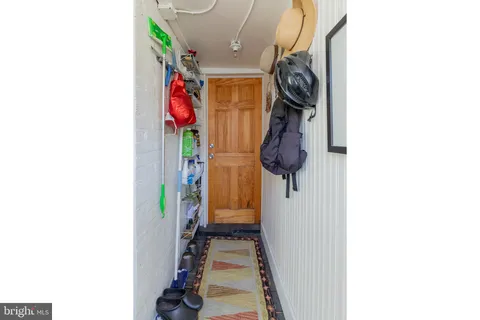 a view of entryway