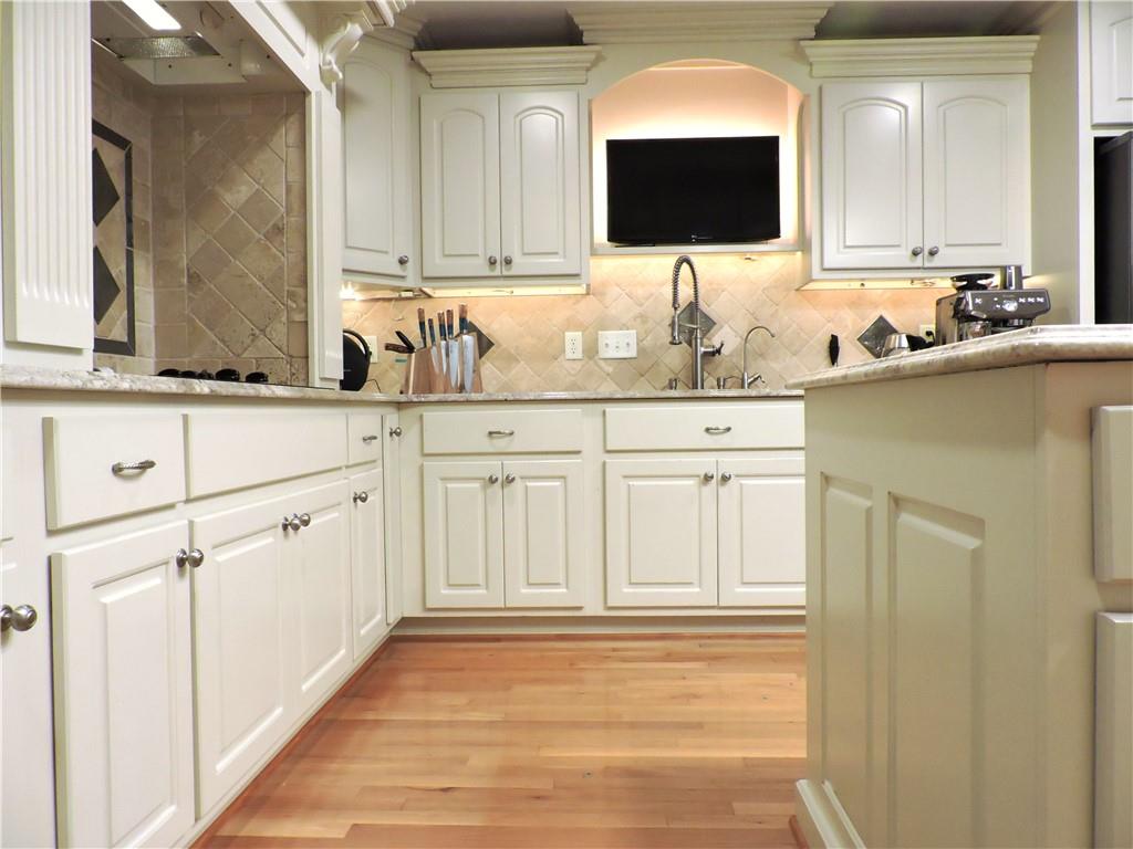 1345 Humphries Road Northwest Conyers, GA 30012 - Photo 10 of 38