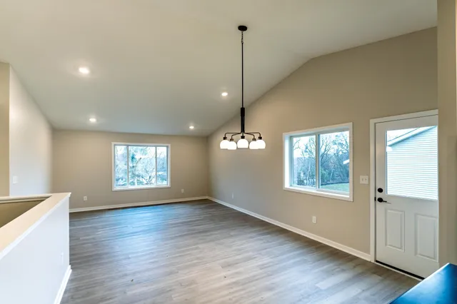 $348,400 | 2506 15th Street Southeast, Rochester, MN 55904