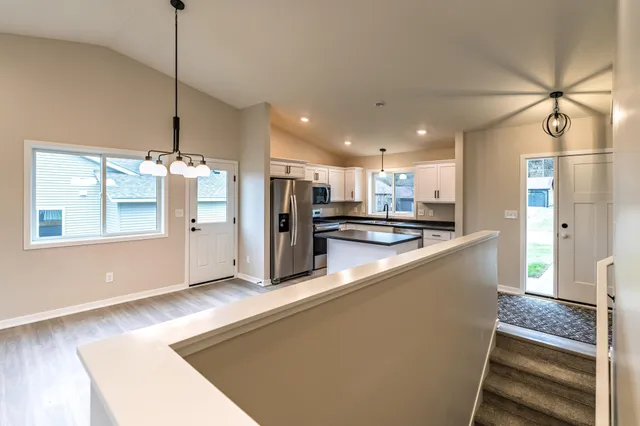 $348,400 | 2506 15th Street Southeast, Rochester, MN 55904