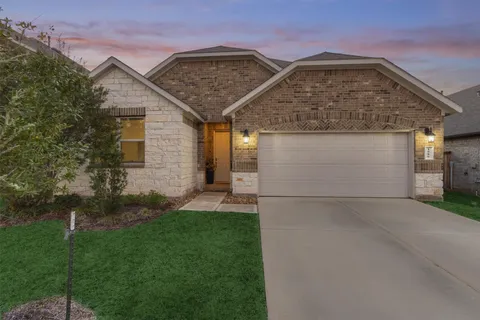 $265,000 | 1080 Clearwood Drive, Montgomery, TX 77316