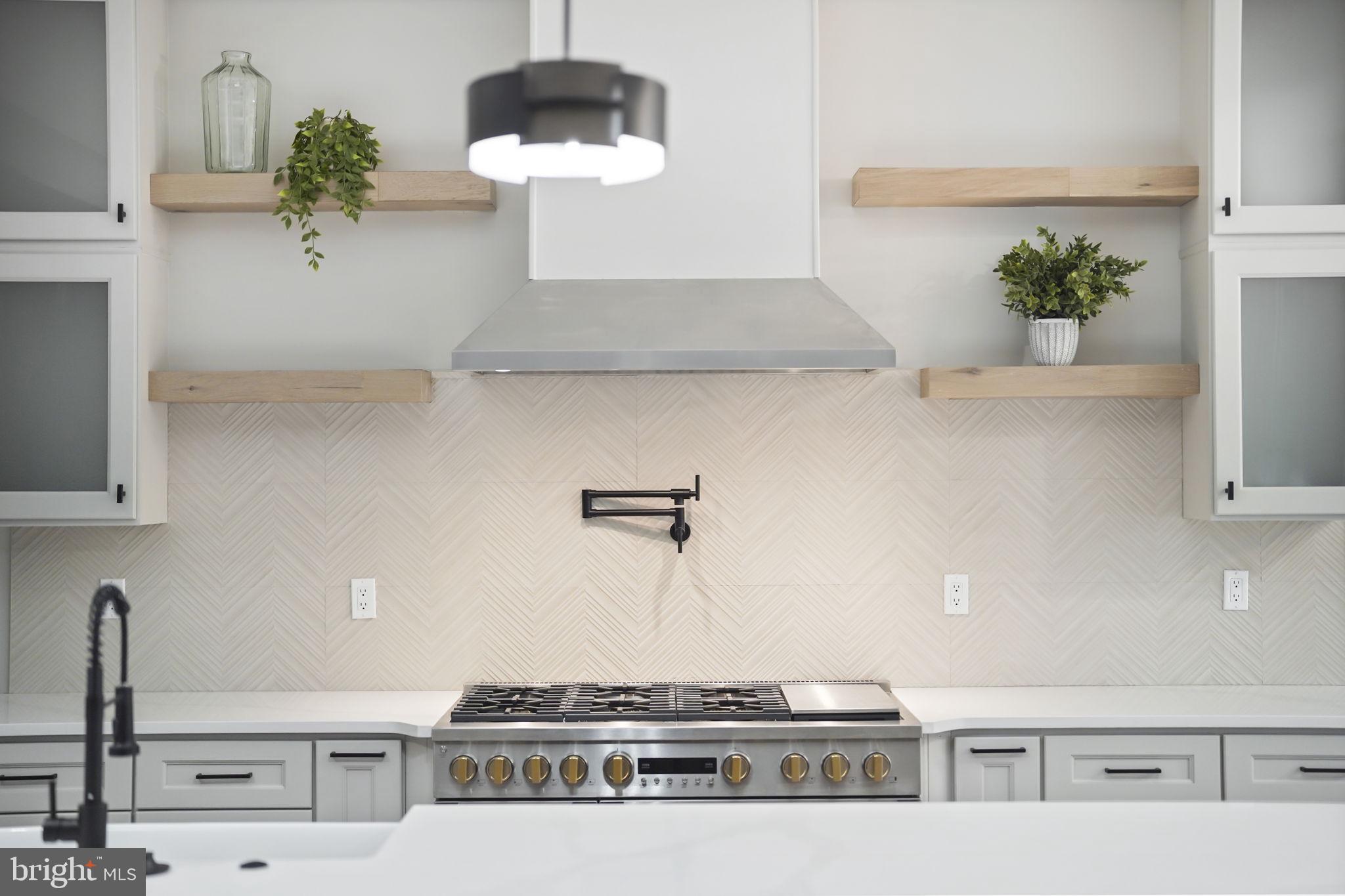 906 South Collegeville Road Phoenixville, PA 19460 - Photo 12 of 71