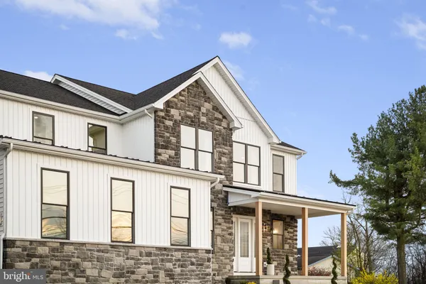 $1,500,000 | 906 South Collegeville Road, Phoenixville, PA 19460