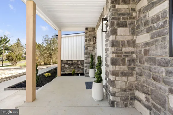 $1,500,000 | 906 South Collegeville Road, Phoenixville, PA 19460