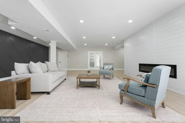 $1,500,000 | 906 South Collegeville Road, Phoenixville, PA 19460