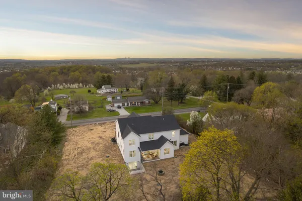 $1,500,000 | 906 South Collegeville Road, Phoenixville, PA 19460