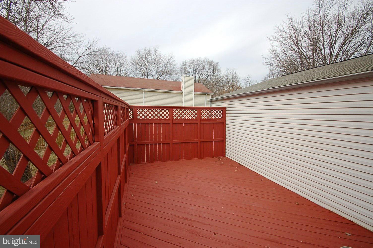 8761 Cold Plain Court Springfield, VA 22153 - Photo 25 of 29 Exterior (Rear)