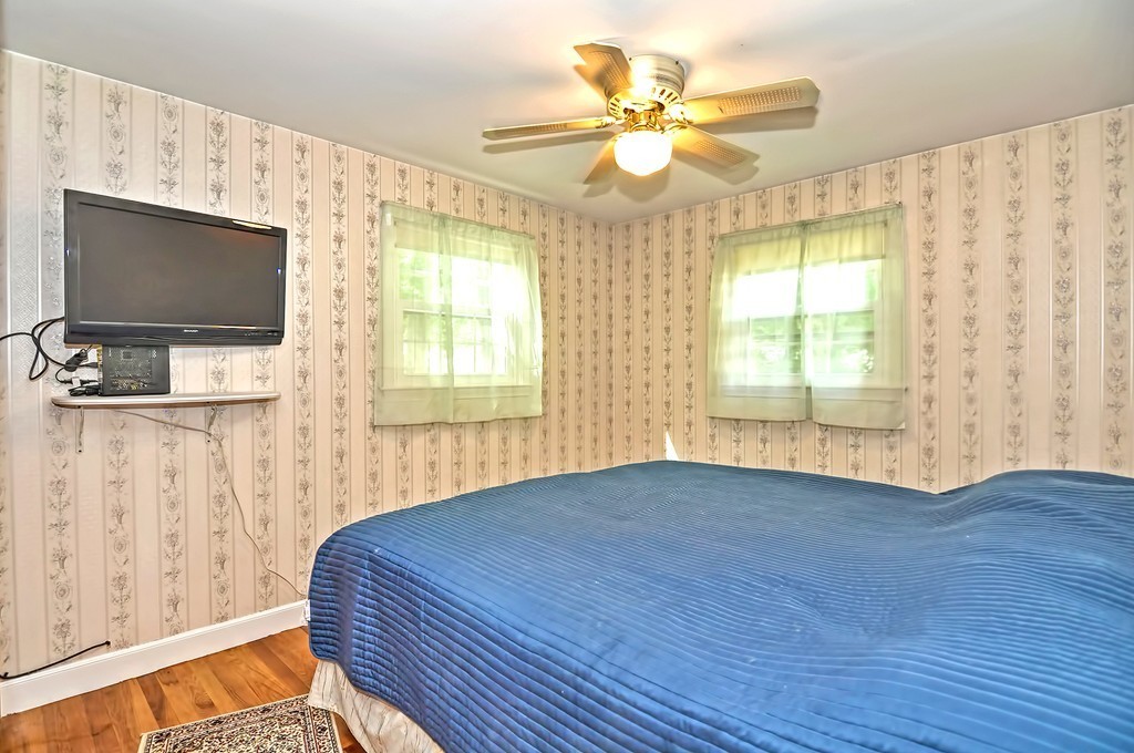 12 Joanne Road Burlington, MA 01803 - Photo 17 of 30 Gallery Image 17