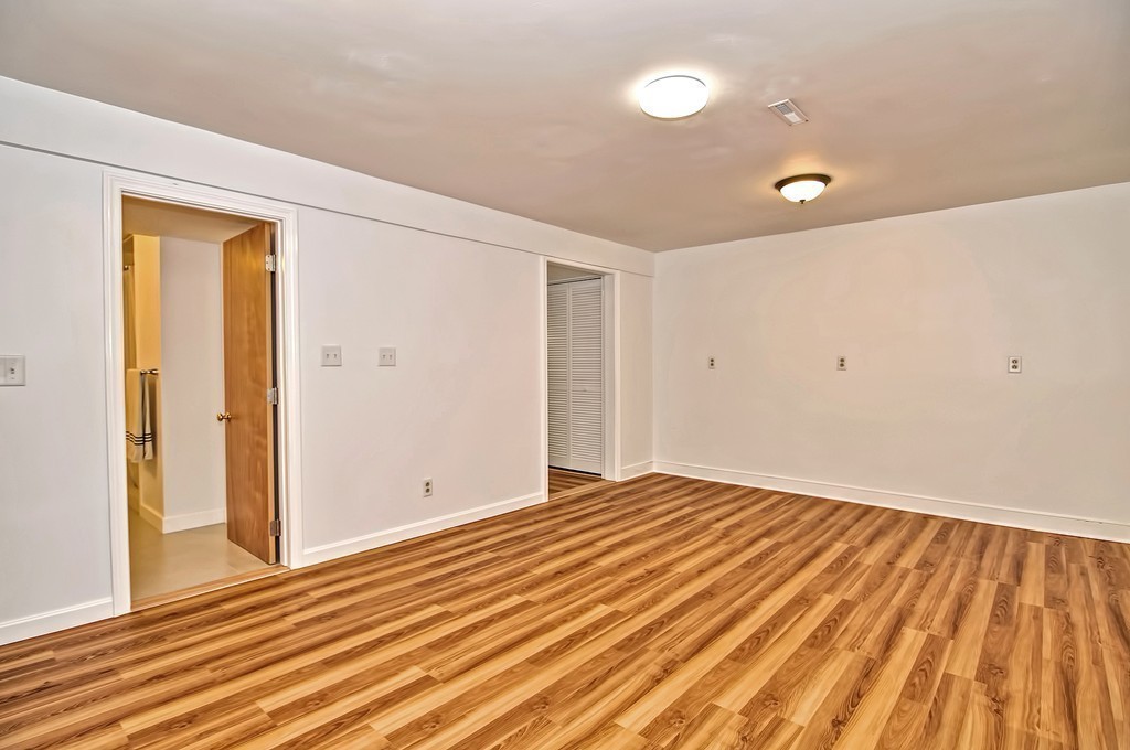 12 Joanne Road Burlington, MA 01803 - Photo 20 of 30 Gallery Image 20