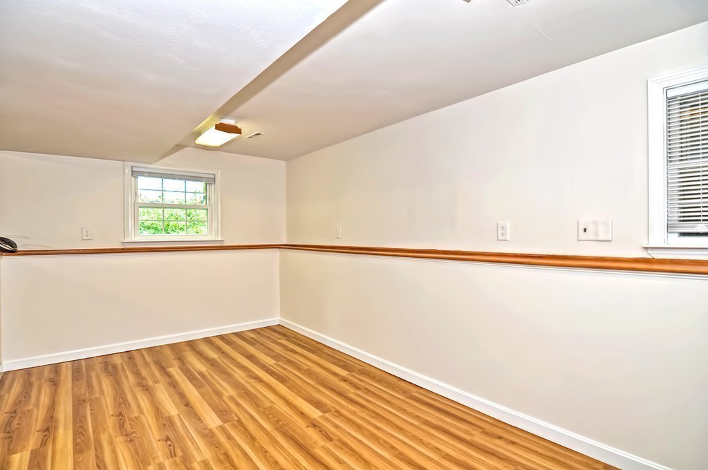 12 Joanne Road Burlington, MA 01803 - Photo 21 of 30 Gallery Image 21
