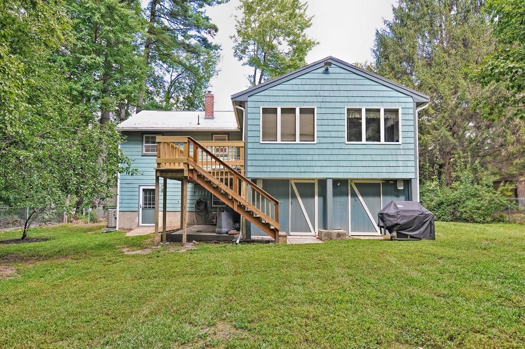 12 Joanne Road Burlington, MA 01803 - Photo 5 of 30 Gallery Image 5