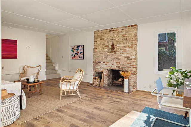 $995,000 | 5807 Colton Boulevard, Oakland, CA 94611