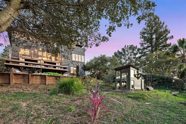 $995,000 | 5807 Colton Boulevard, Oakland, CA 94611