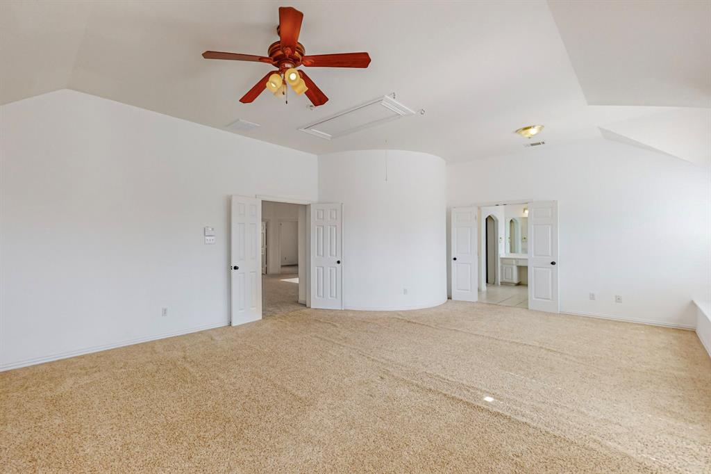 8609 Rugby Road Irving, TX 75063 - Photo 21 of 37